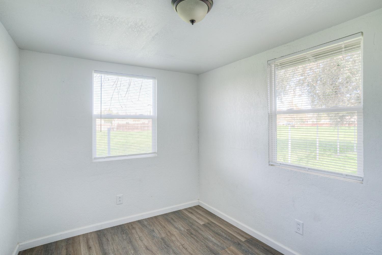 1404 Lurline Avenue