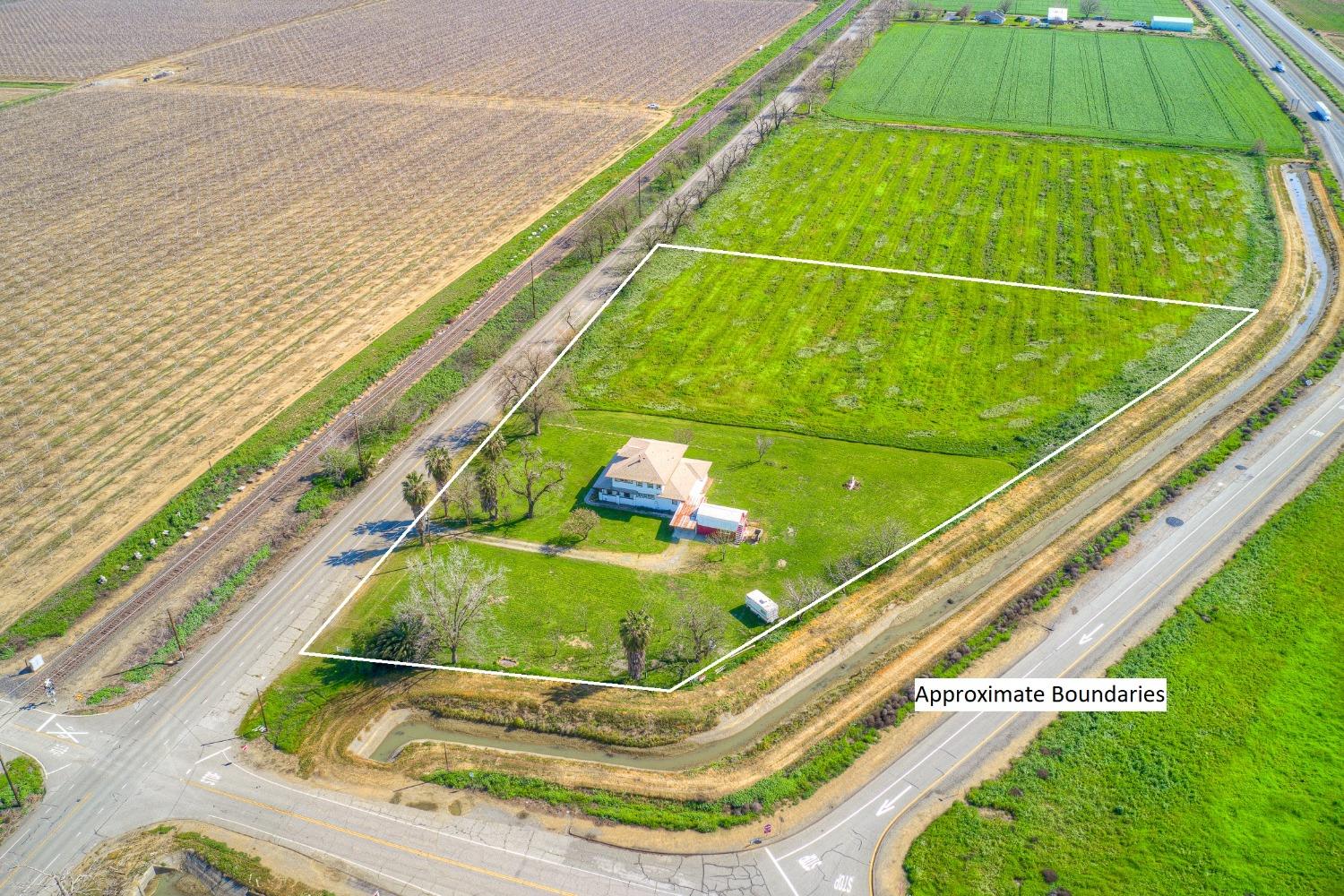 4827 W Hwy 99