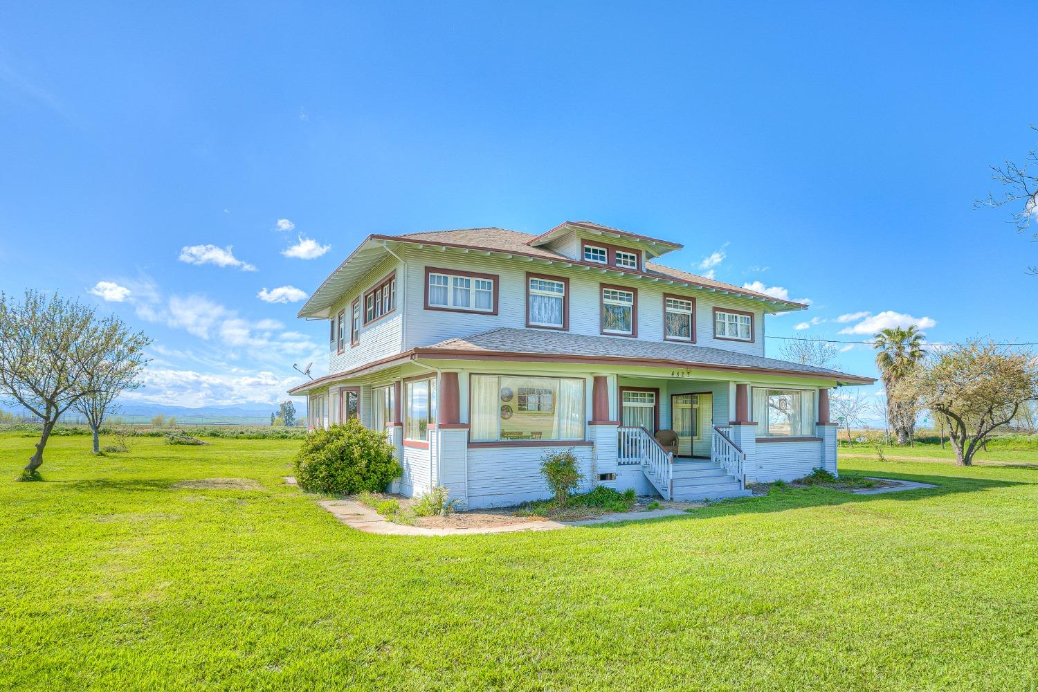 4827 W Hwy 99