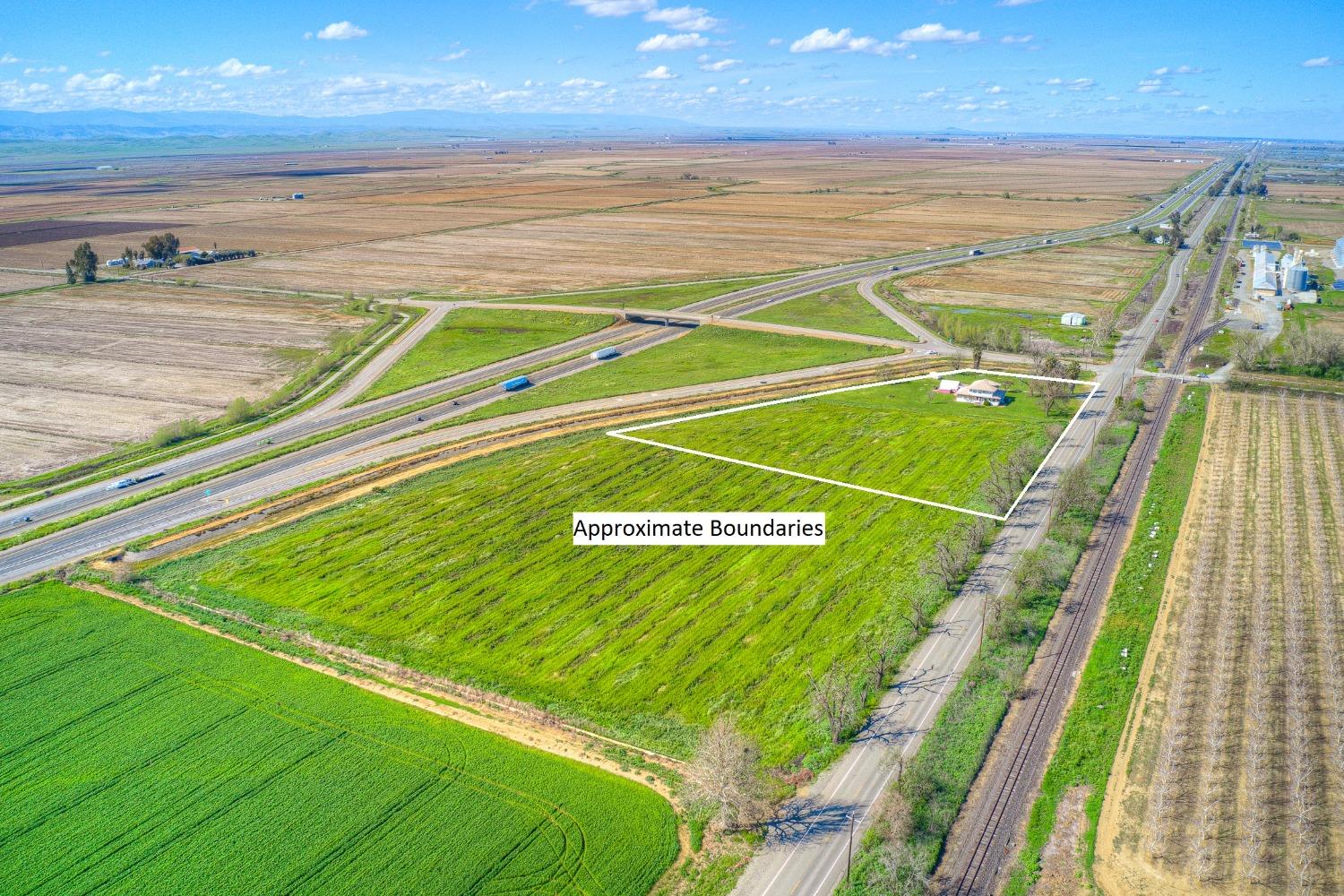 4827 W Hwy 99
