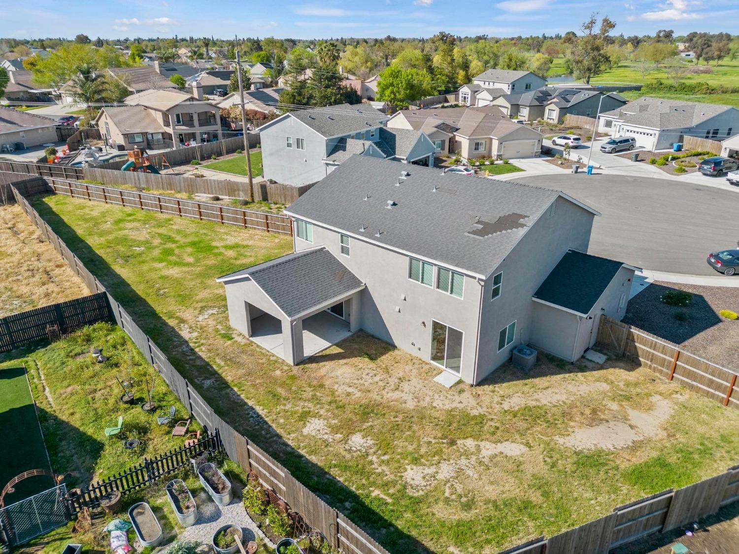514 Voyager Court