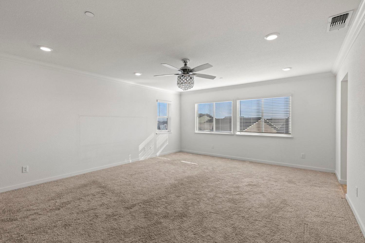 514 Voyager Court