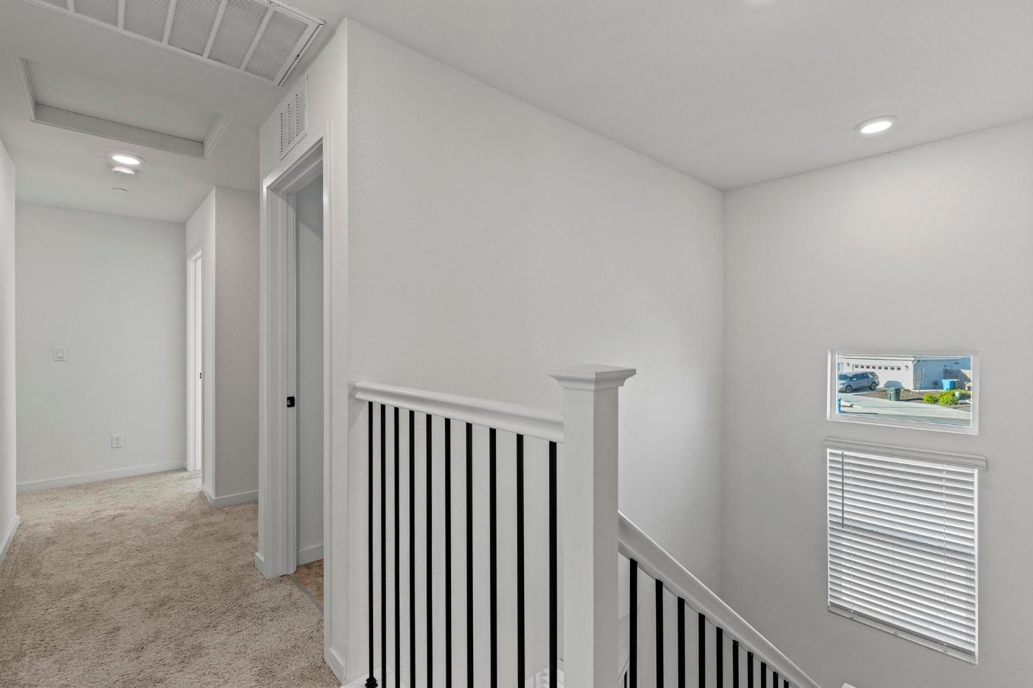 514 Voyager Court