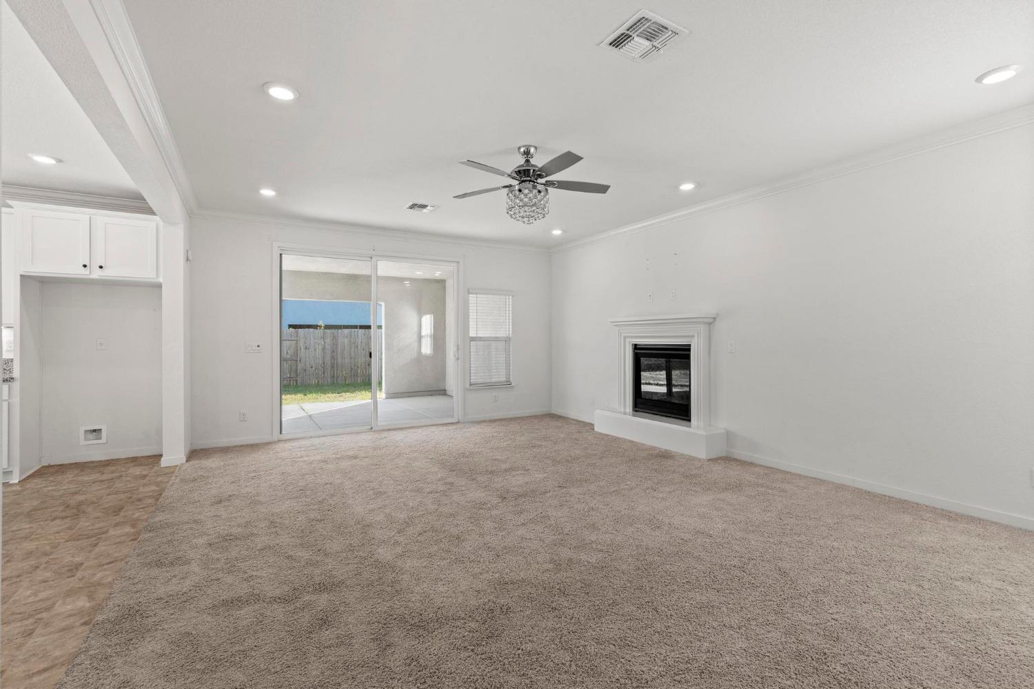 514 Voyager Court