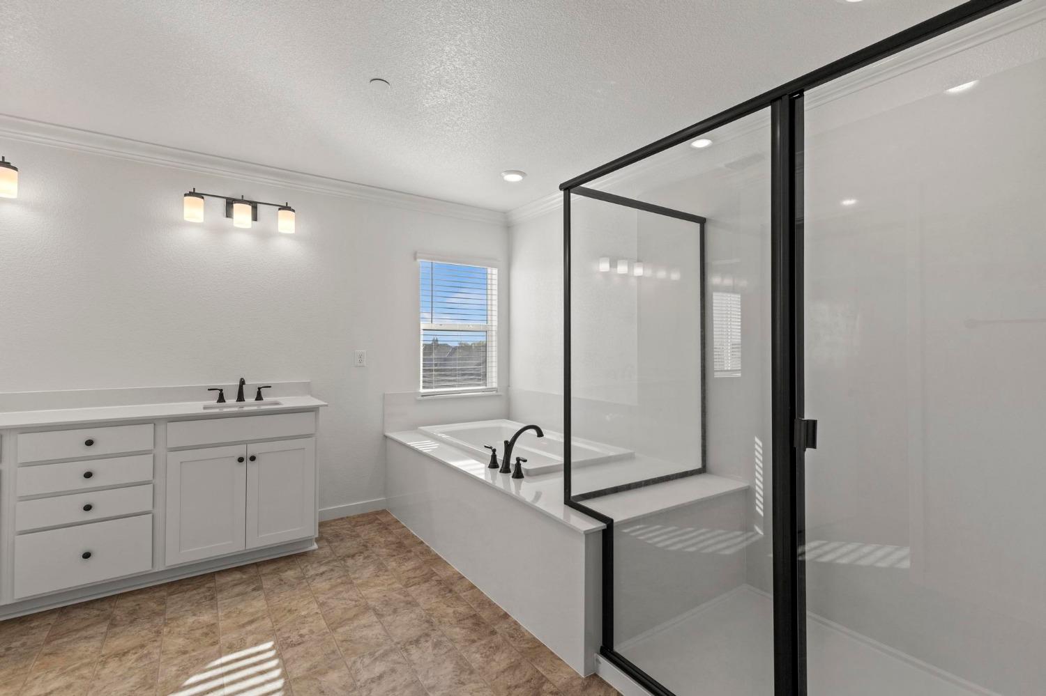 514 Voyager Court