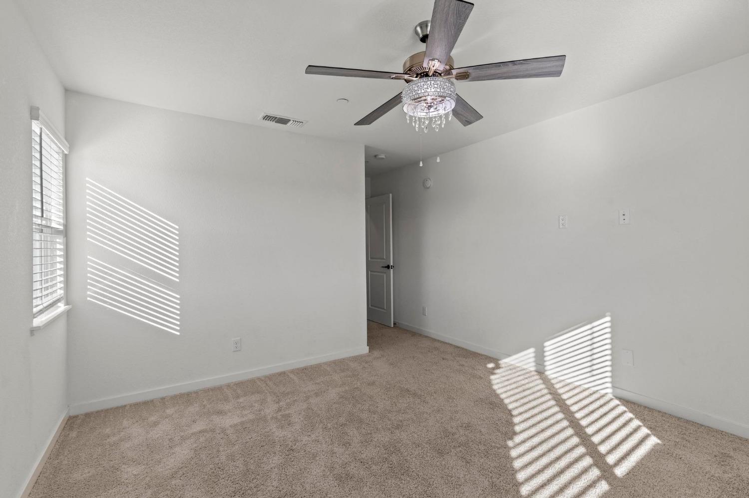 514 Voyager Court