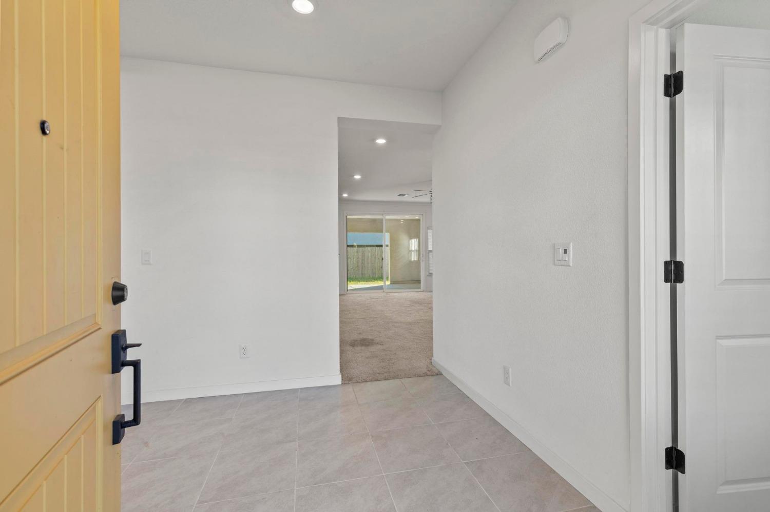 514 Voyager Court