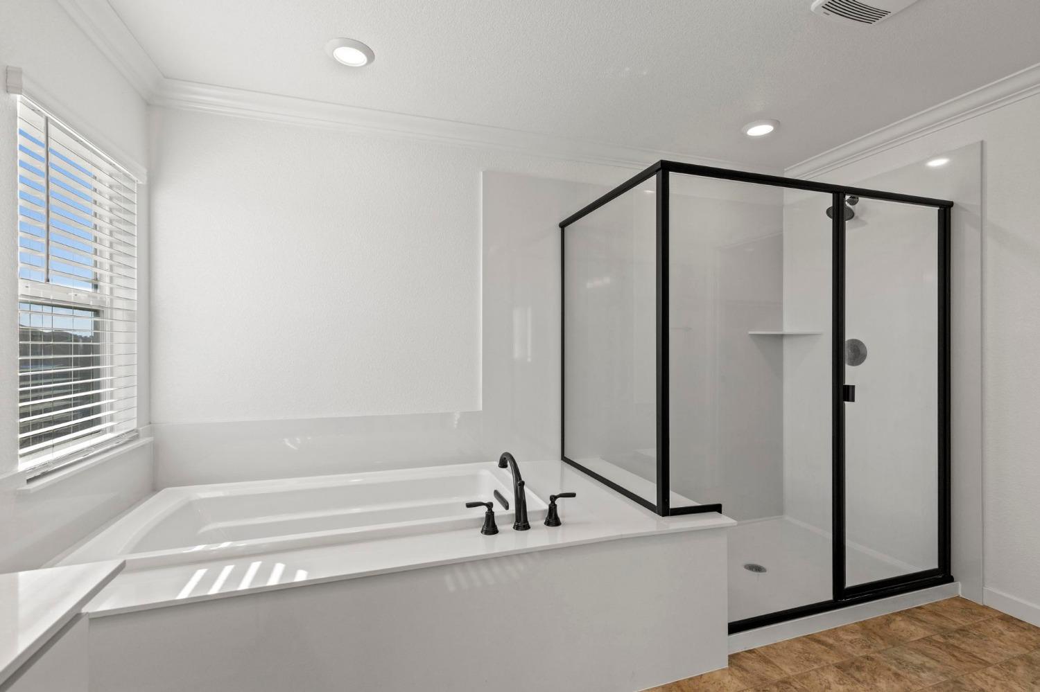 514 Voyager Court