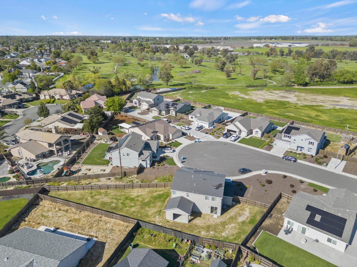 514 Voyager Court