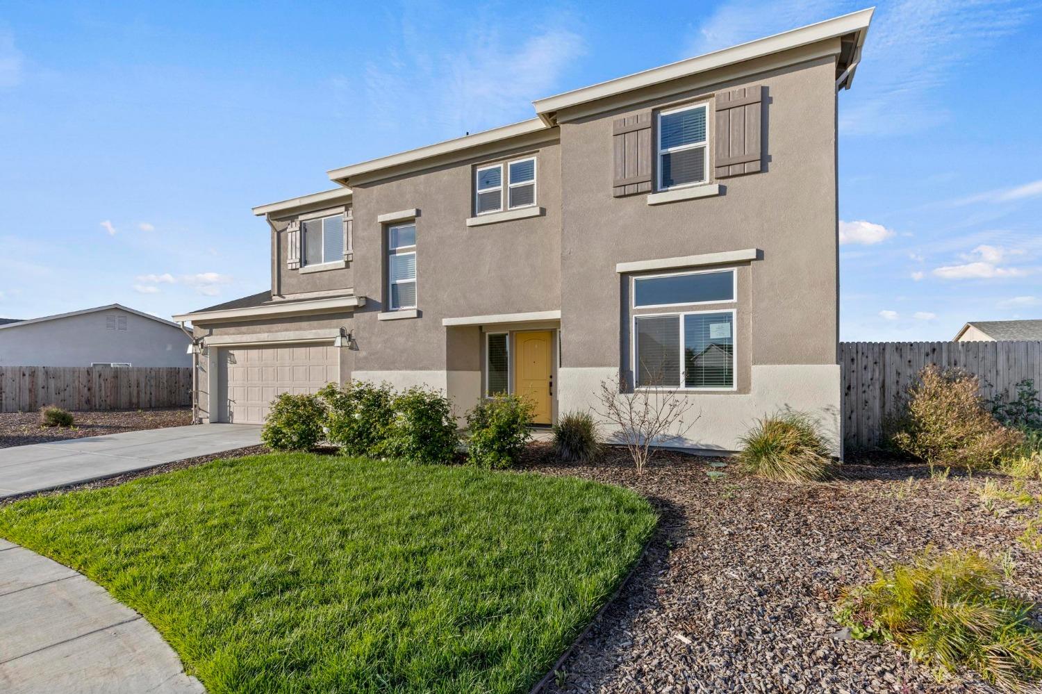 514 Voyager Court