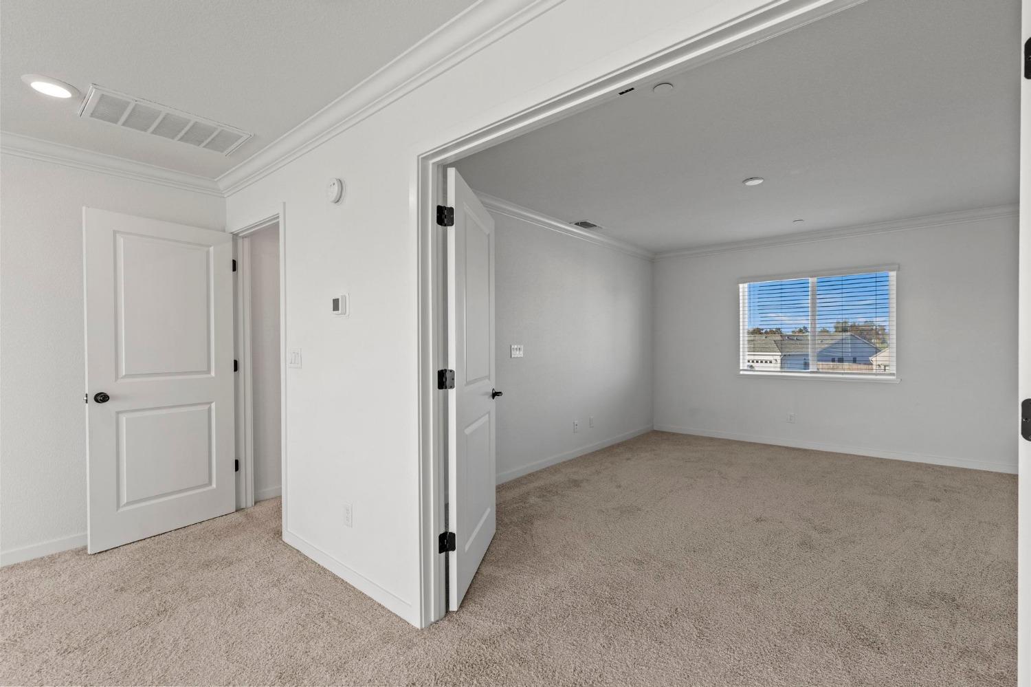 514 Voyager Court