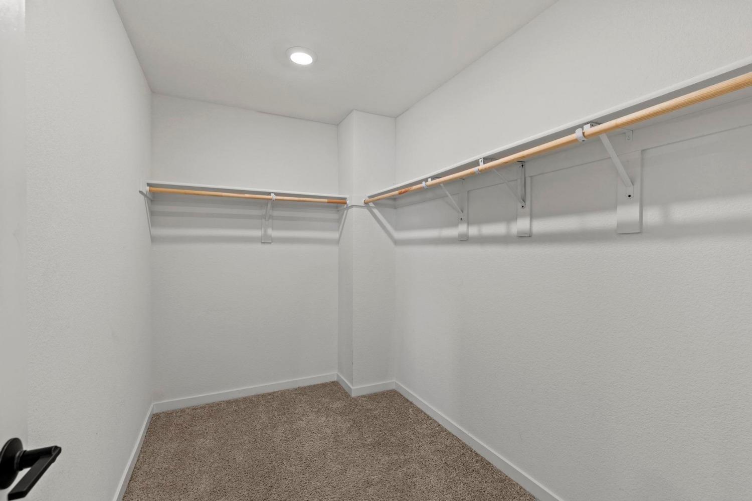 514 Voyager Court