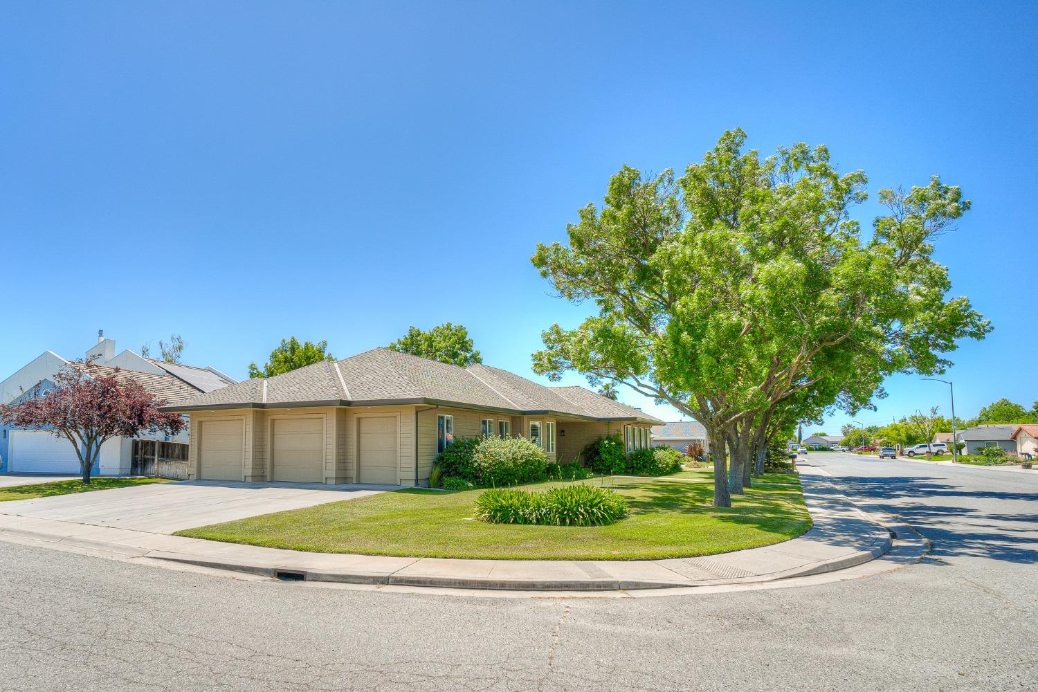 205 Country Club Drive