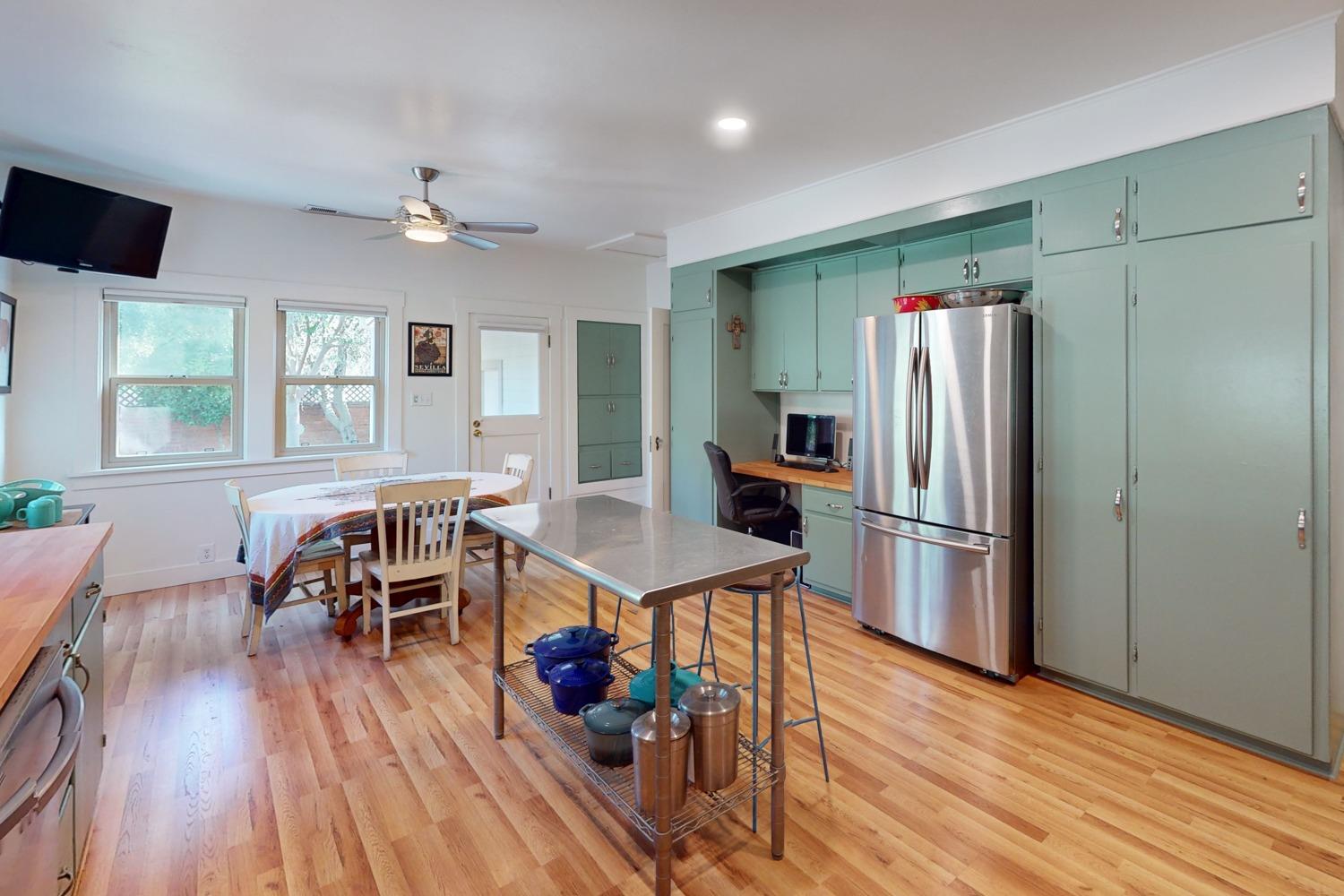1138 Clay Street