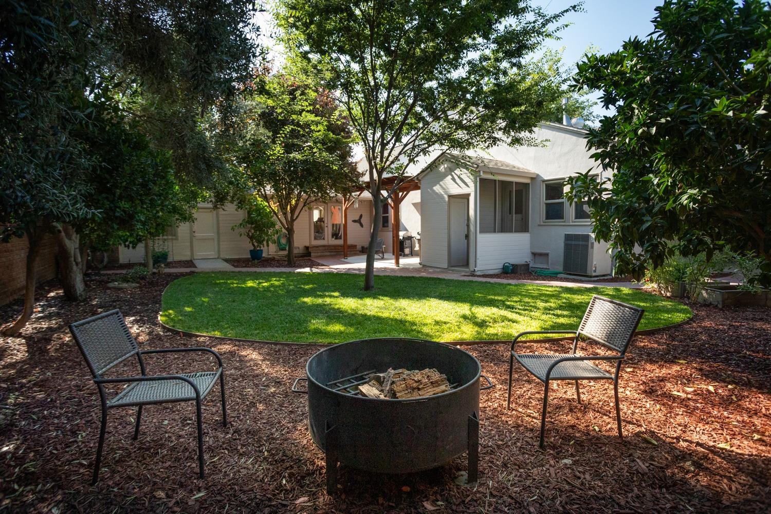 1138 Clay Street