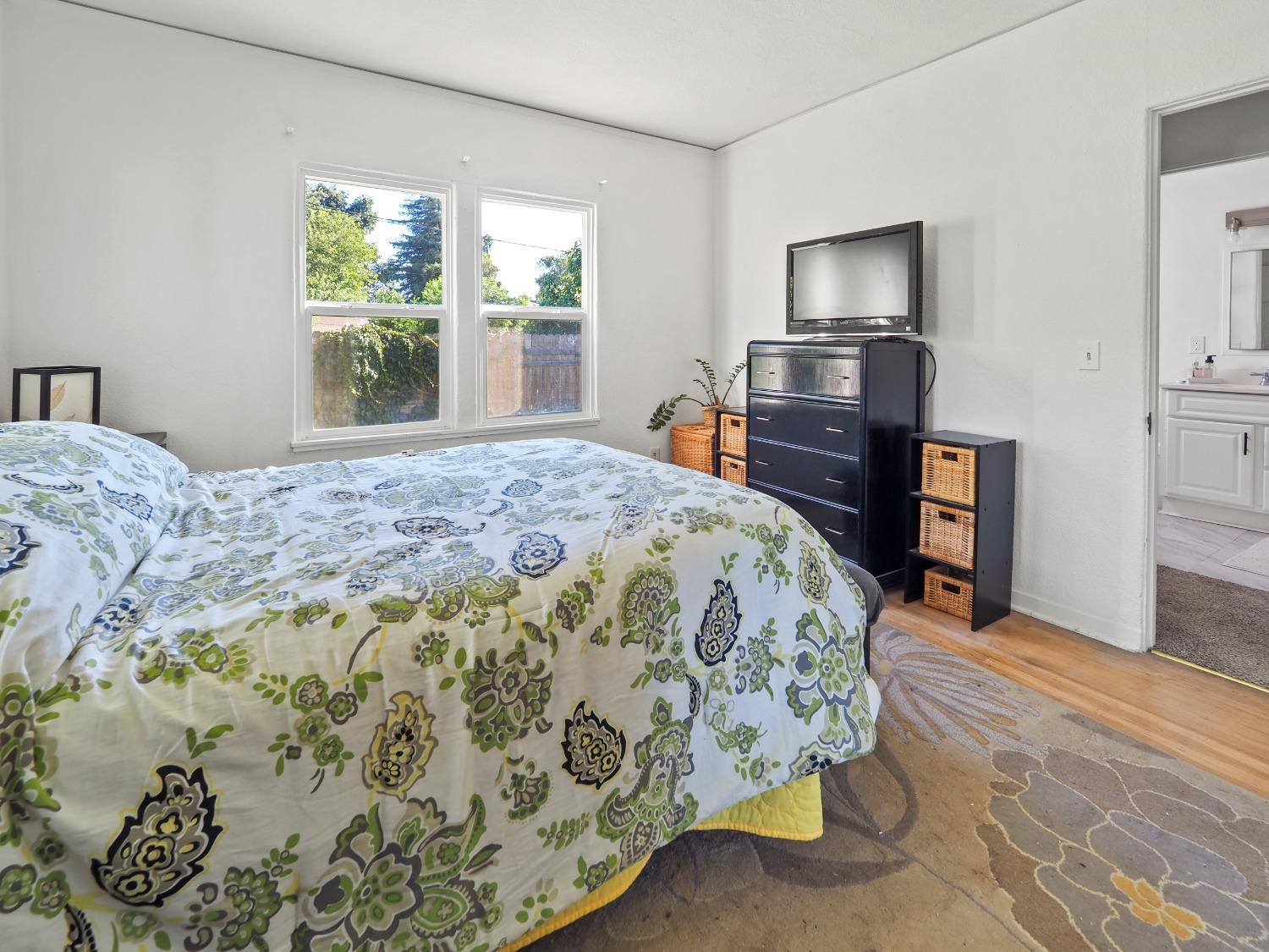 922 7th Street