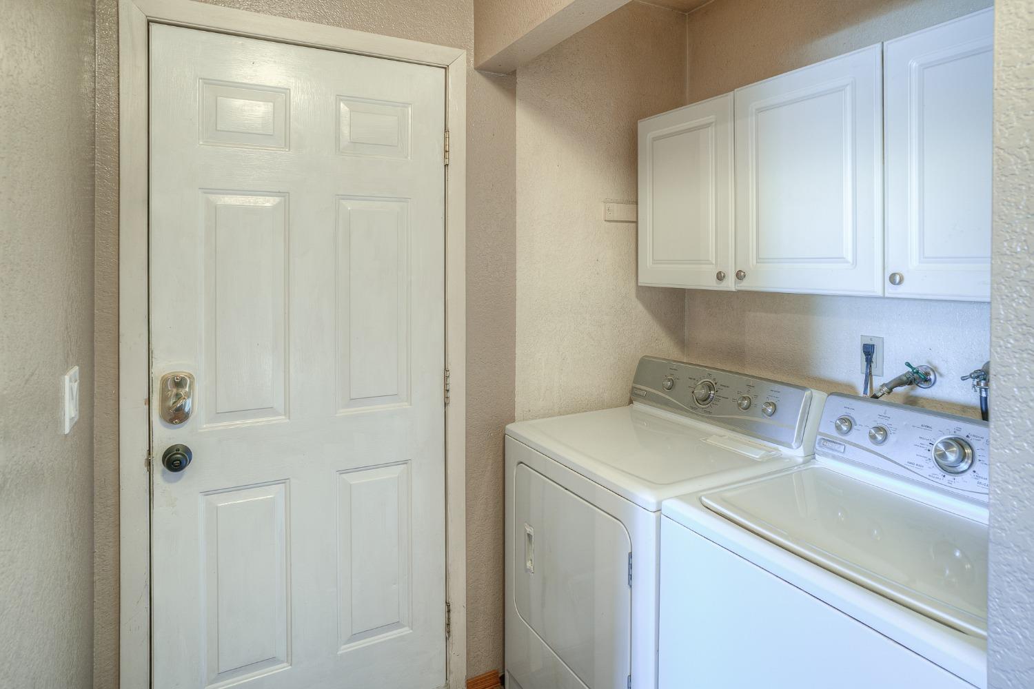 130 E Cedar