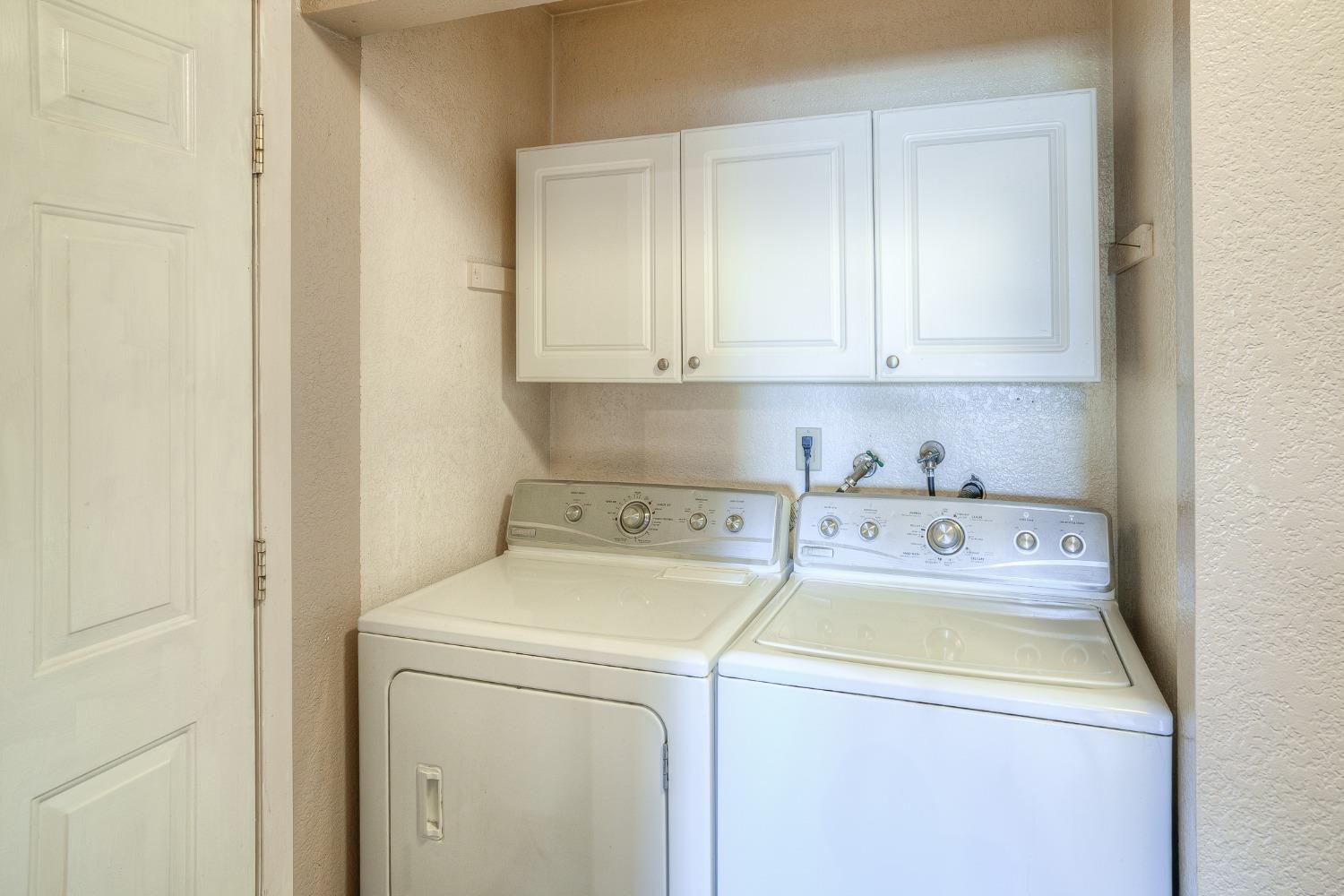 130 E Cedar