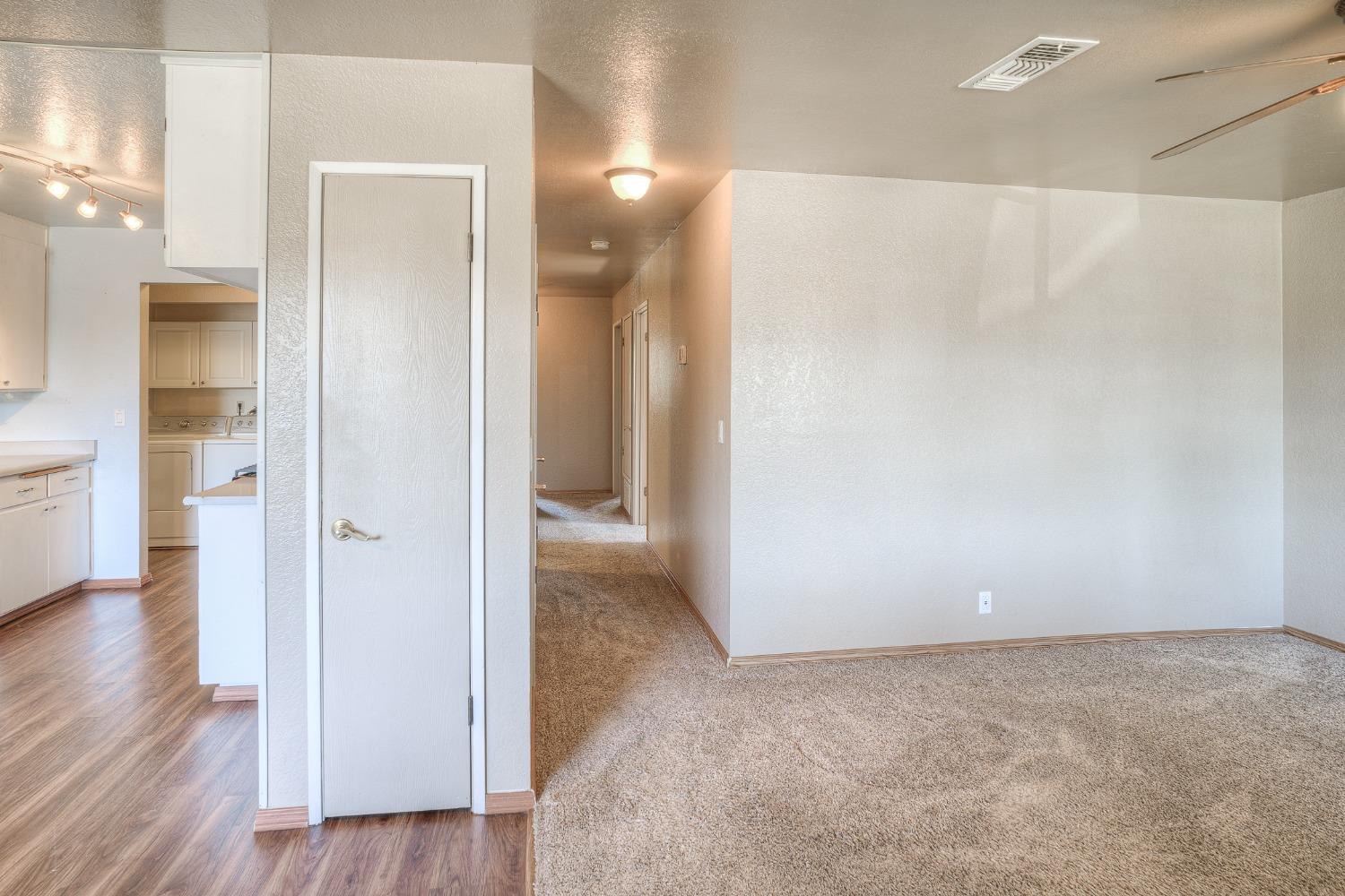 130 E Cedar