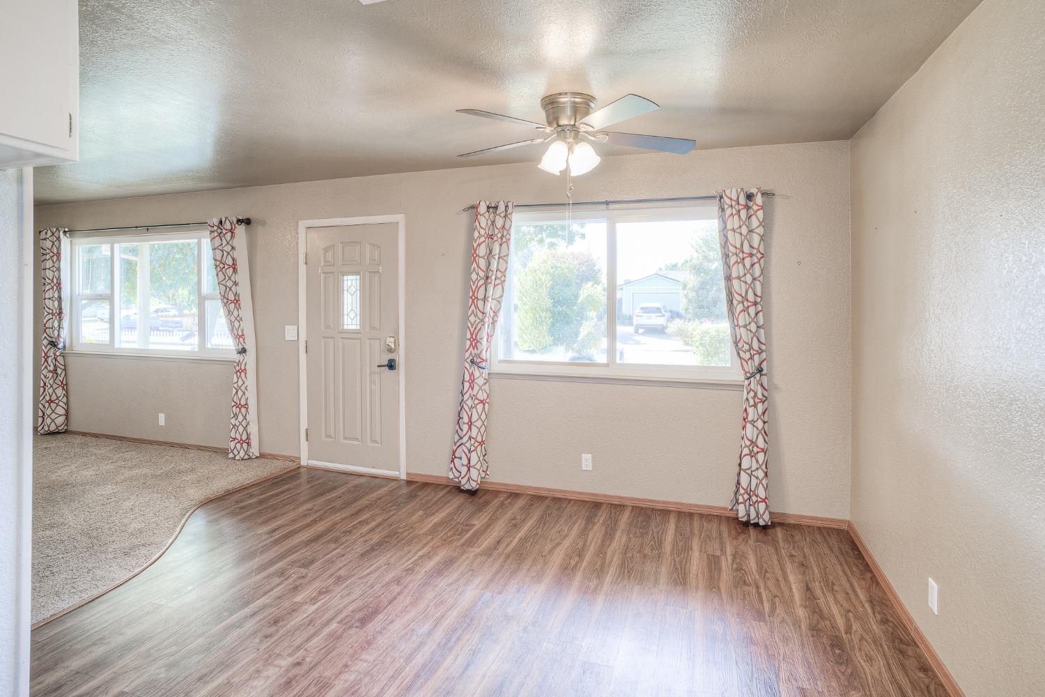 130 E Cedar