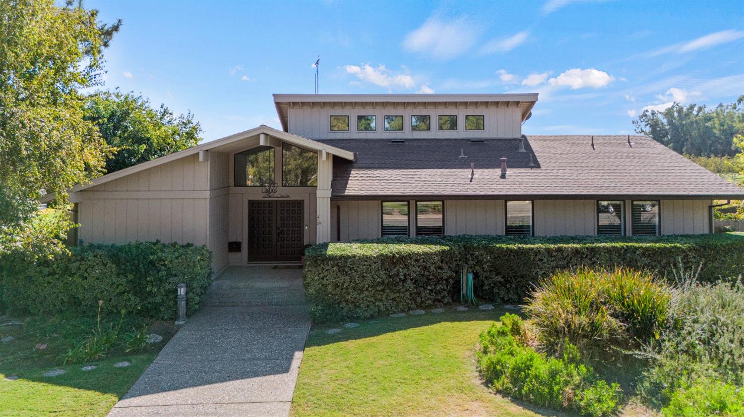 313 Walnut Tree Drive
