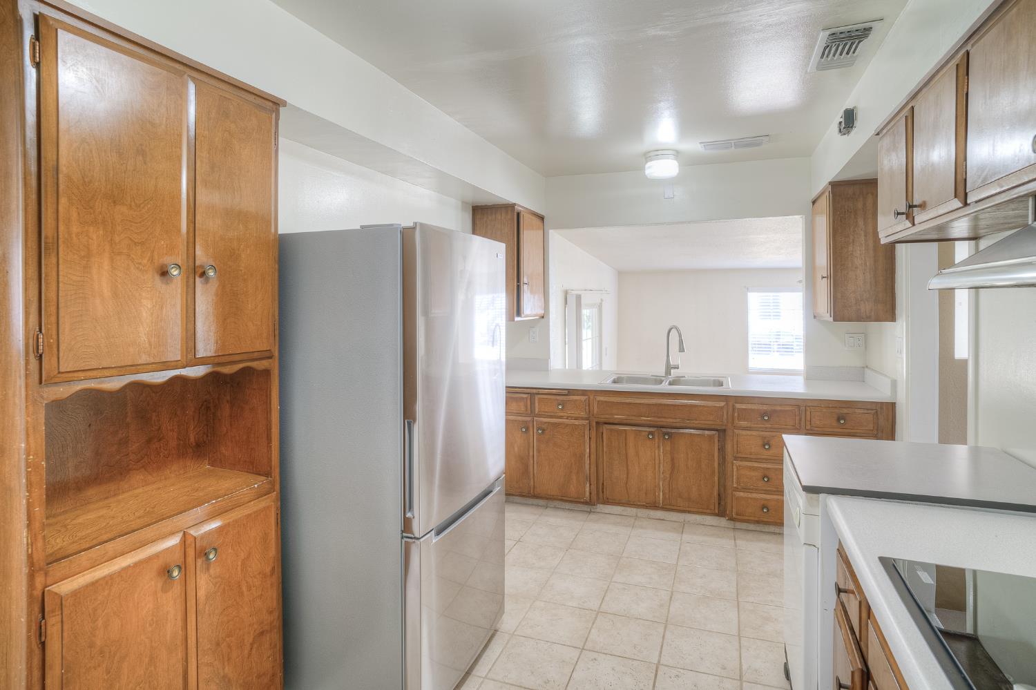 874 S Meridian Road