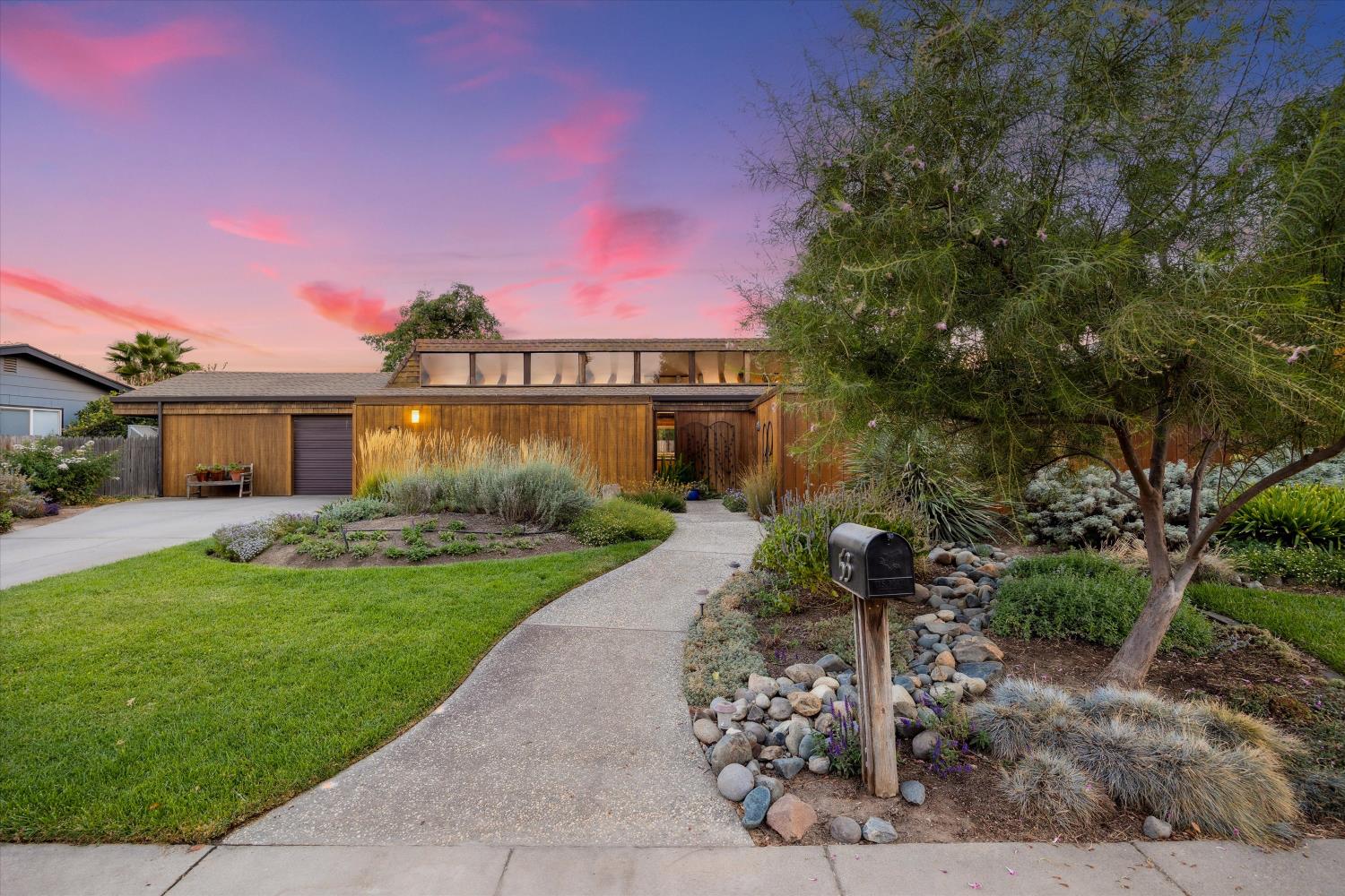 53 Walnut Tree Drive