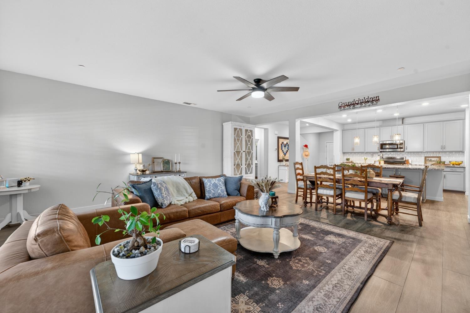 434 Kitty Hawk Drive