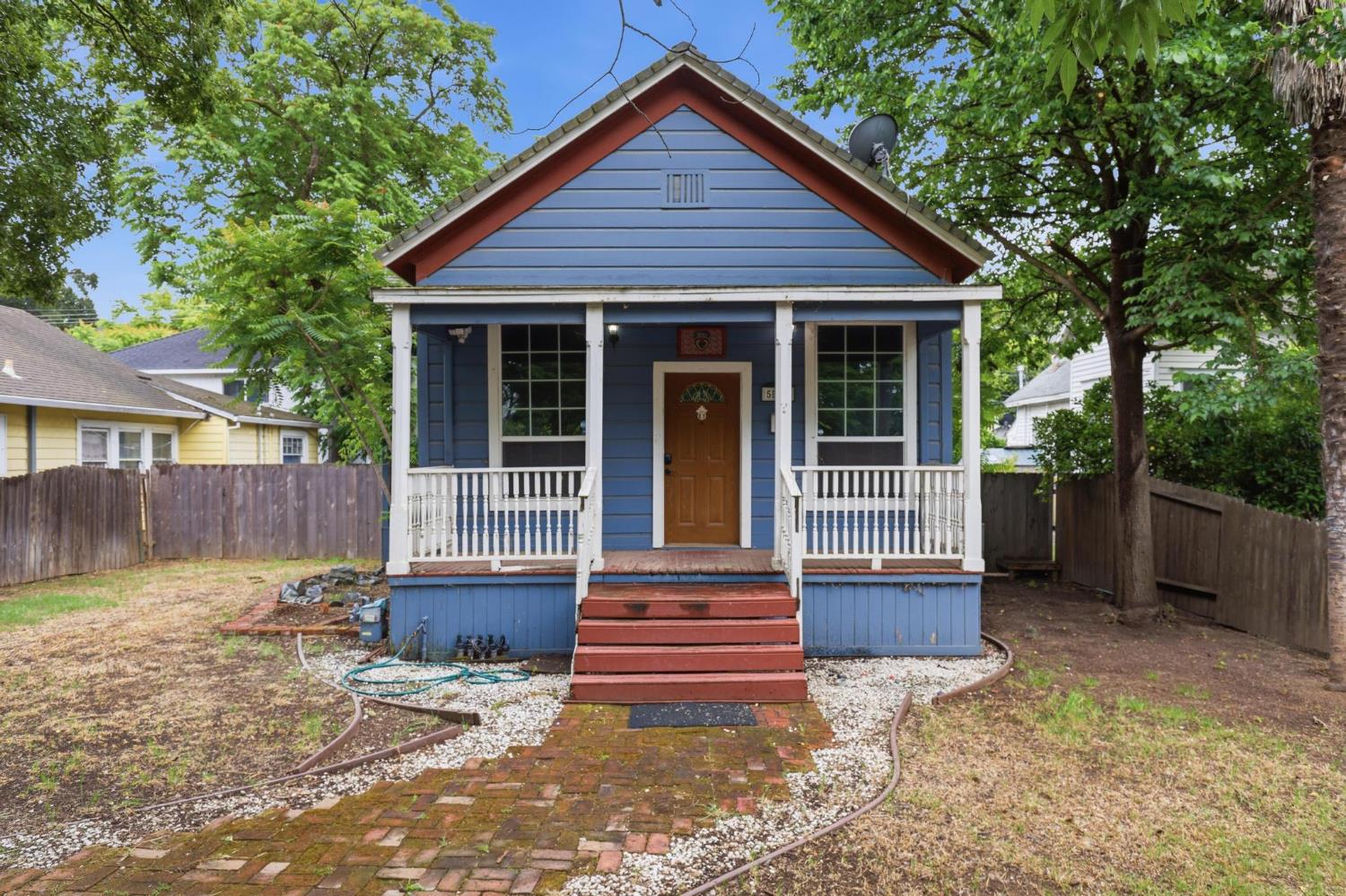 547 Clay Street