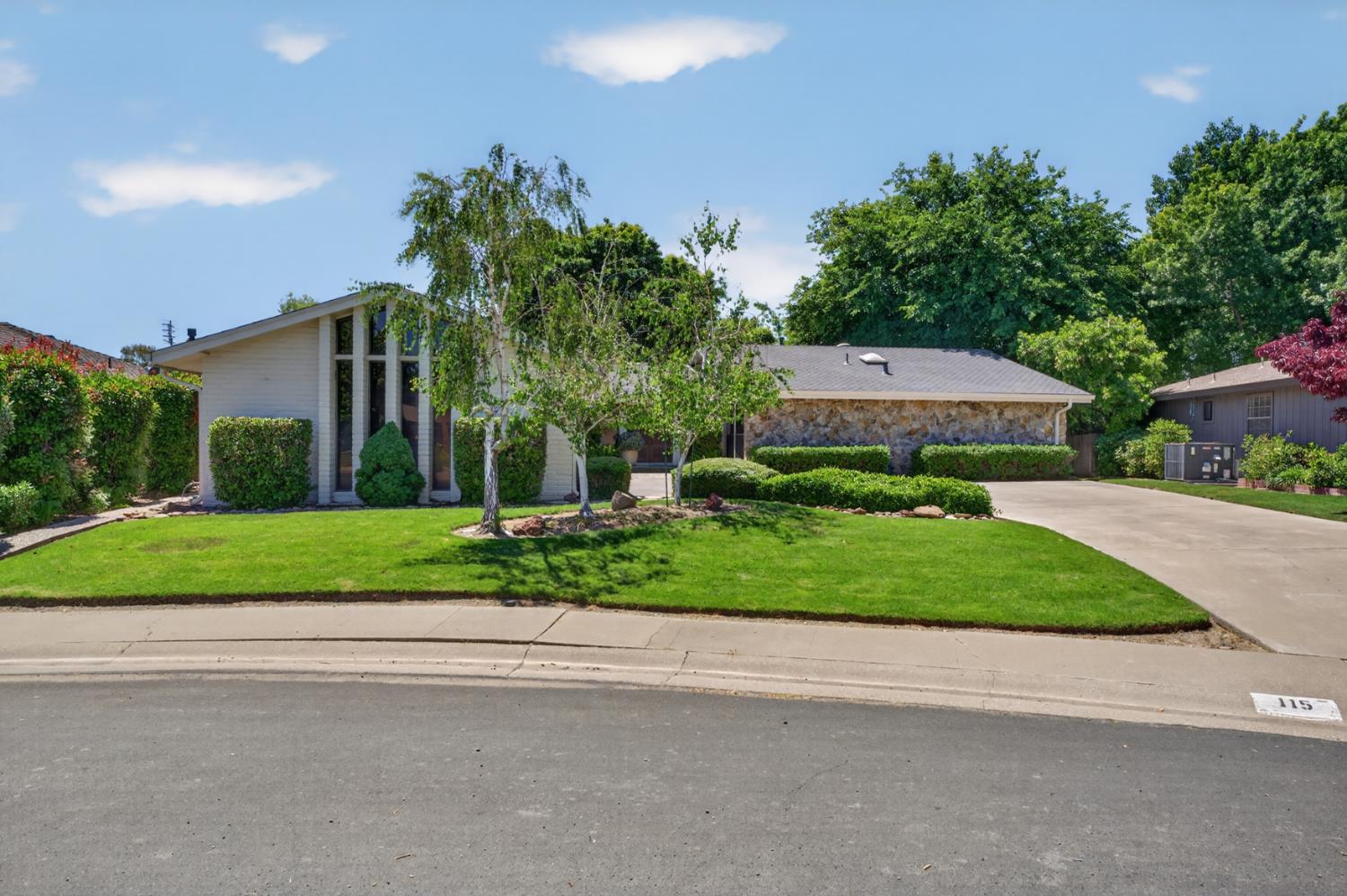 115 Country Club Drive