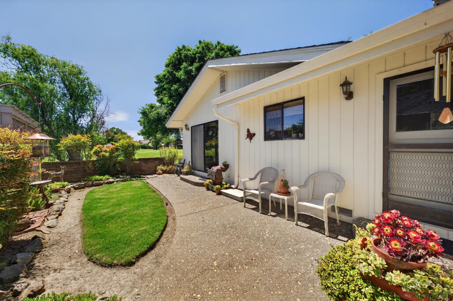 115 Country Club Drive