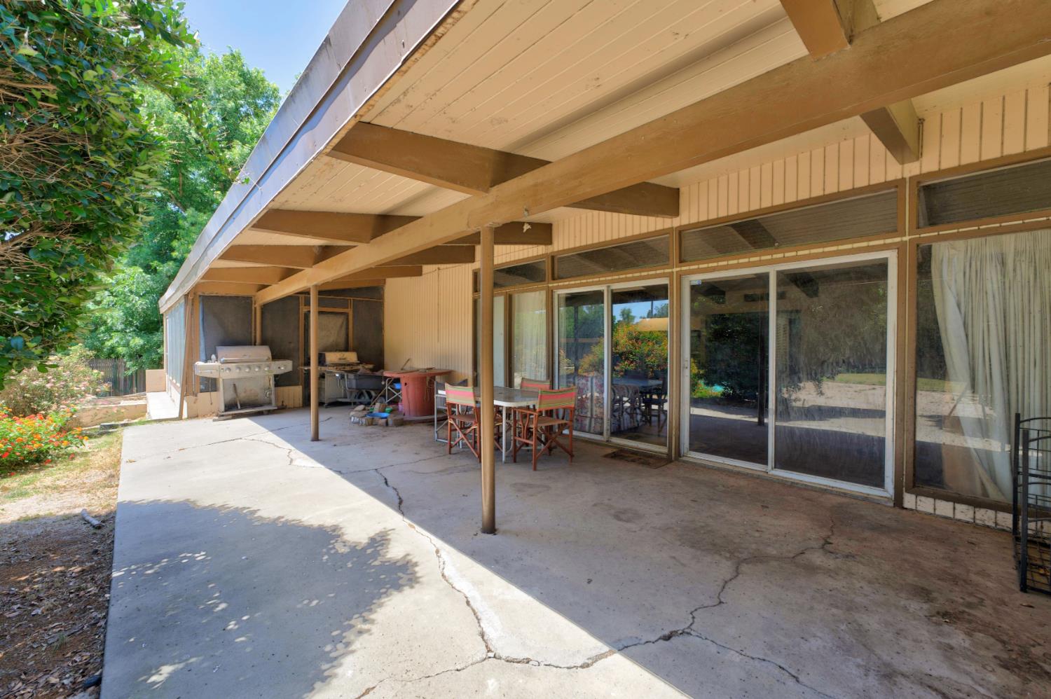 3878 River Road