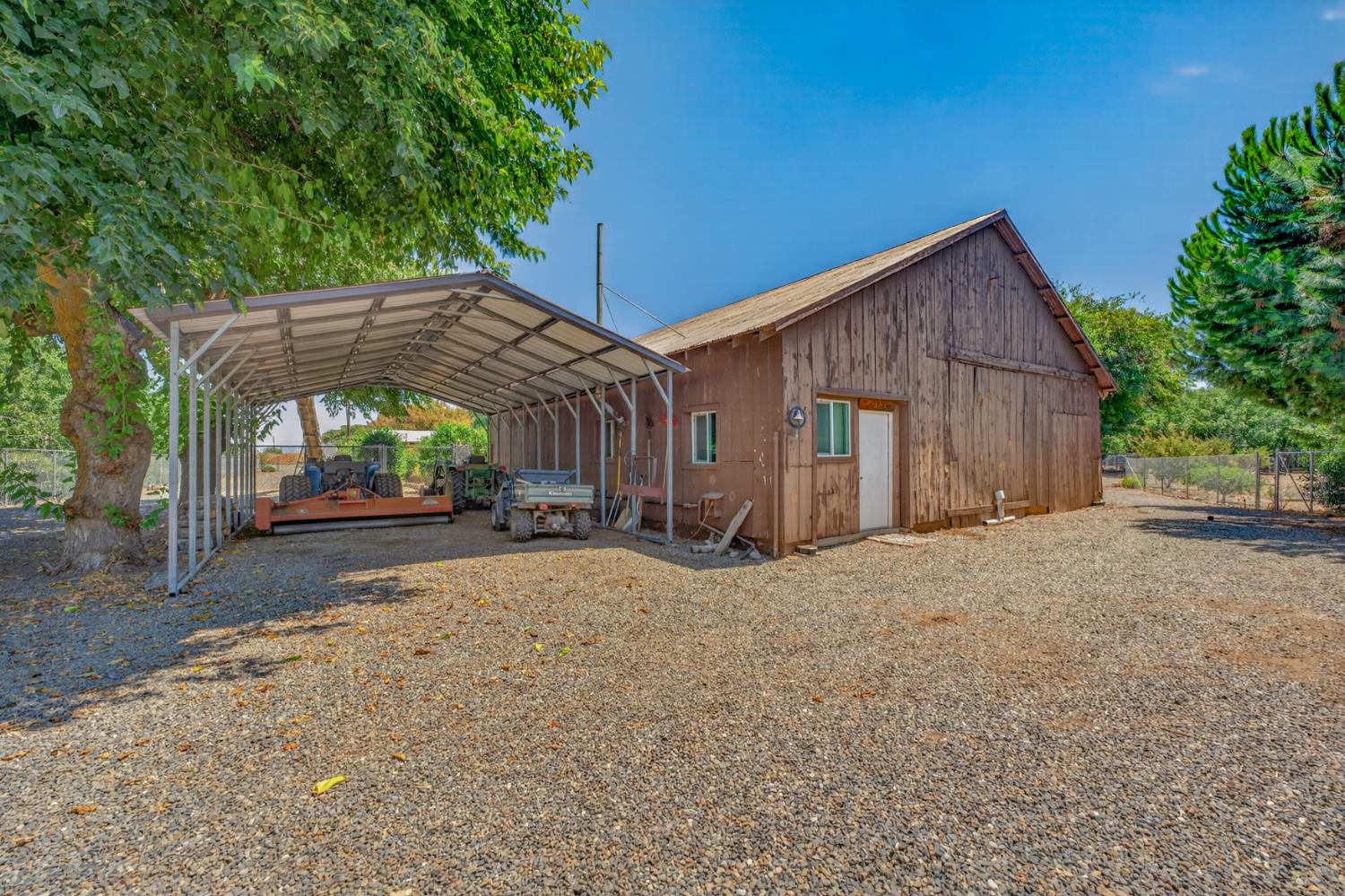 2041 Old Highway 99w