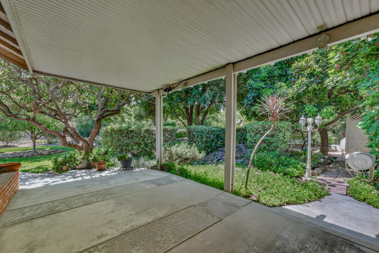 2041 Old Highway 99w