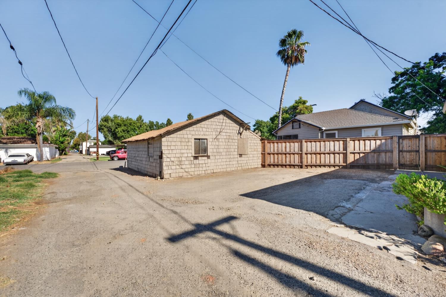 111 E Parkhill Street