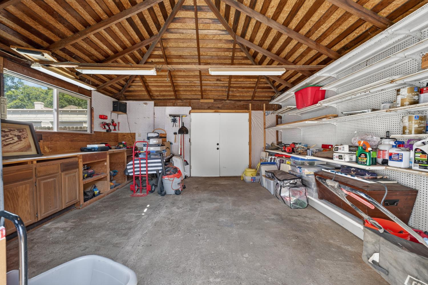 836 Oak Street