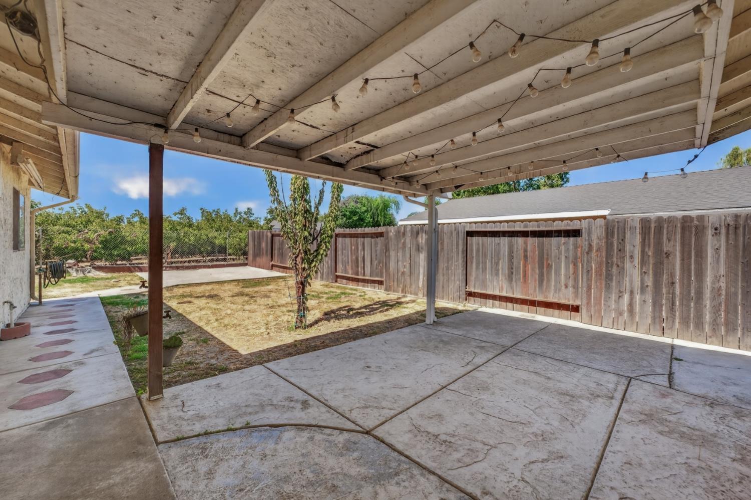 2044 3rd Street