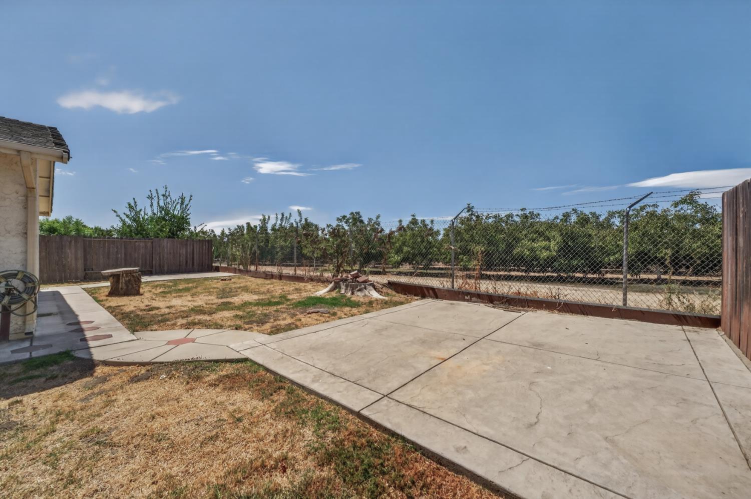 2044 3rd Street