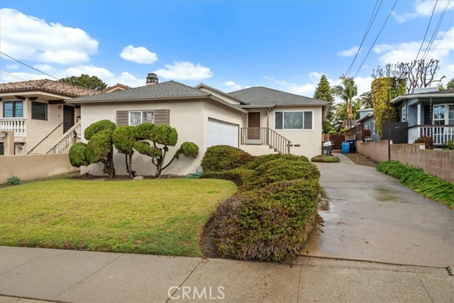 635 W Oak Avenue