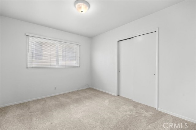 635 W Oak Avenue