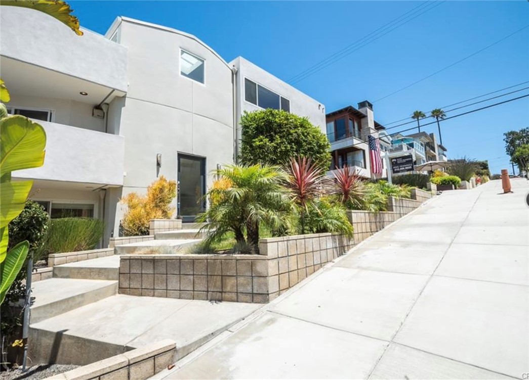 701 Bayview Drive