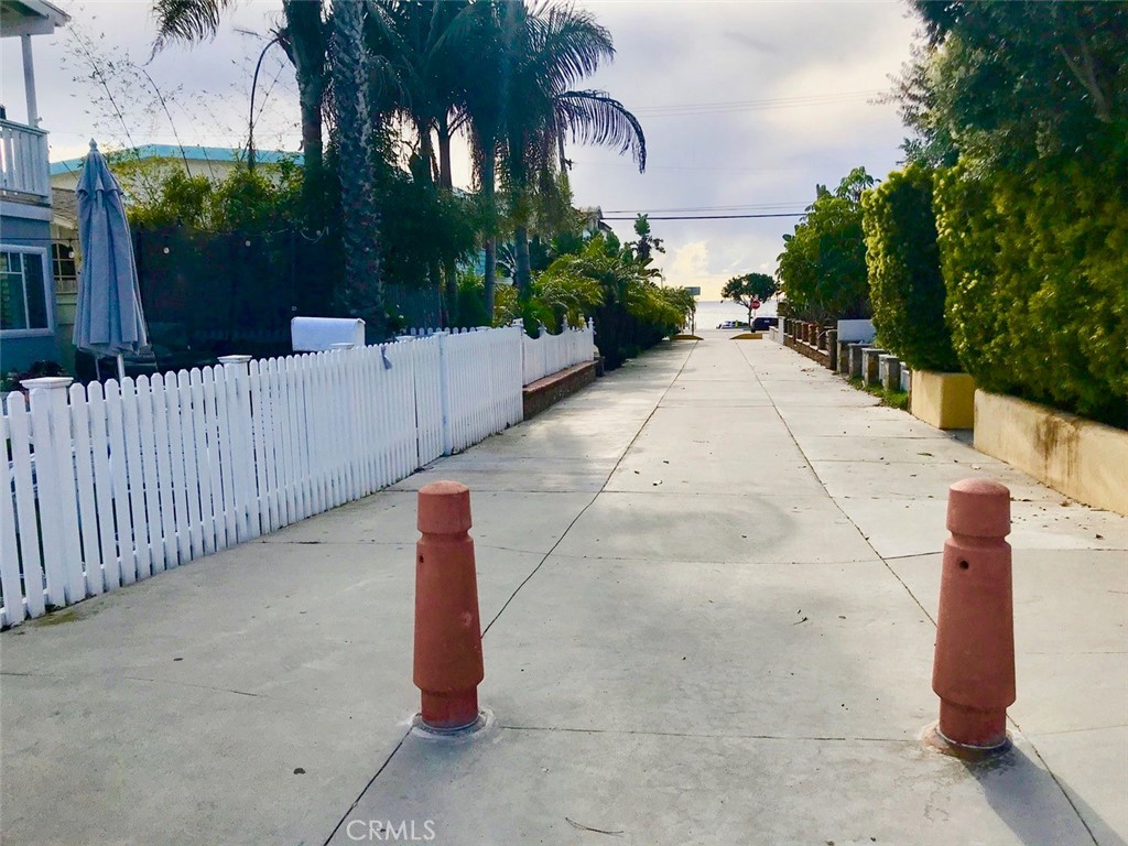 334 11th Street