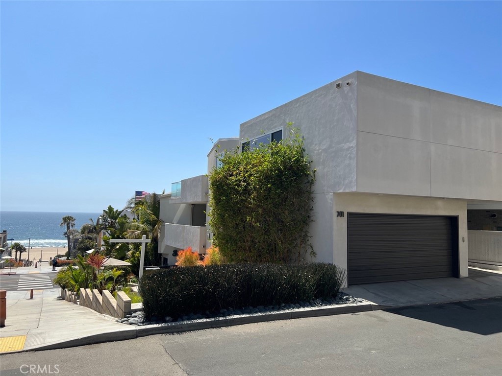 701 Bayview Drive