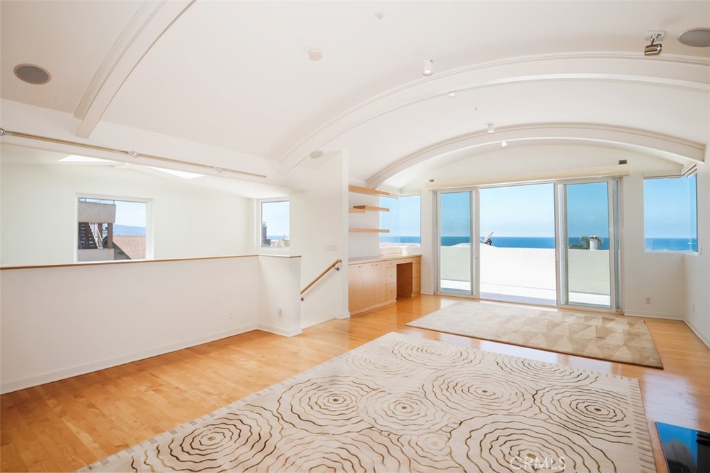 701 Bayview Drive