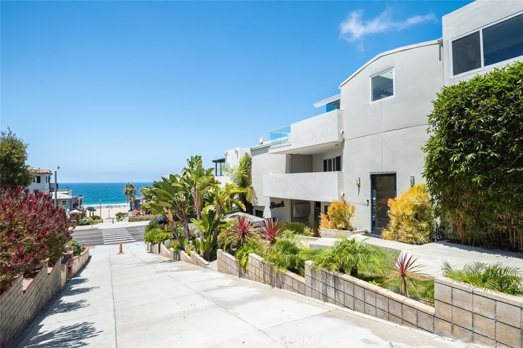 701 Bayview Drive