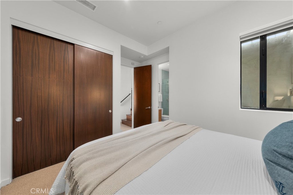 1308 Manhattan Avenue