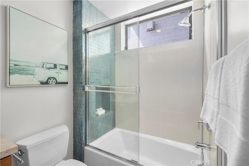 1308 Manhattan Avenue