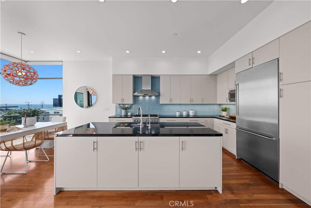 1308 Manhattan Avenue