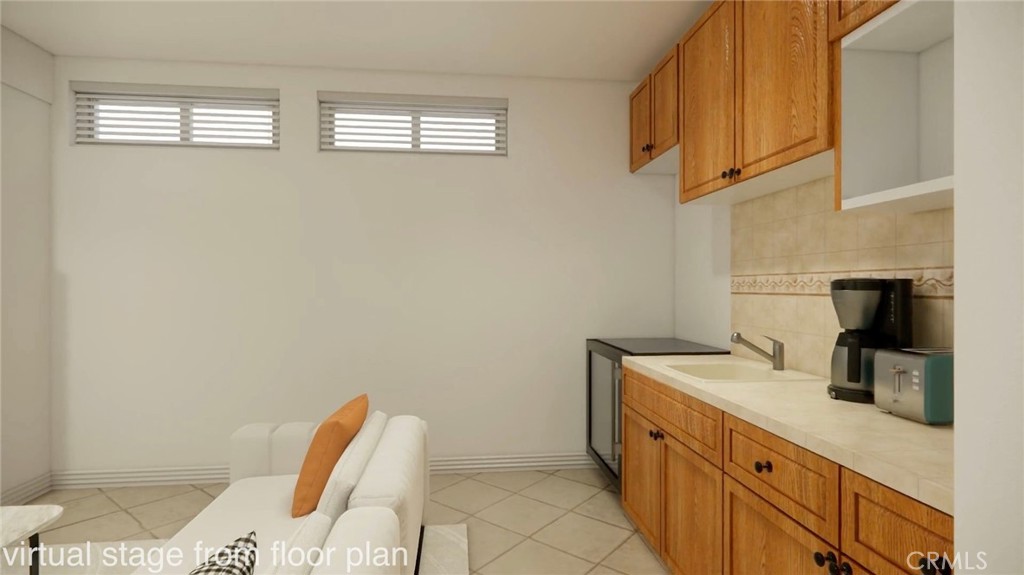 32 8th Street