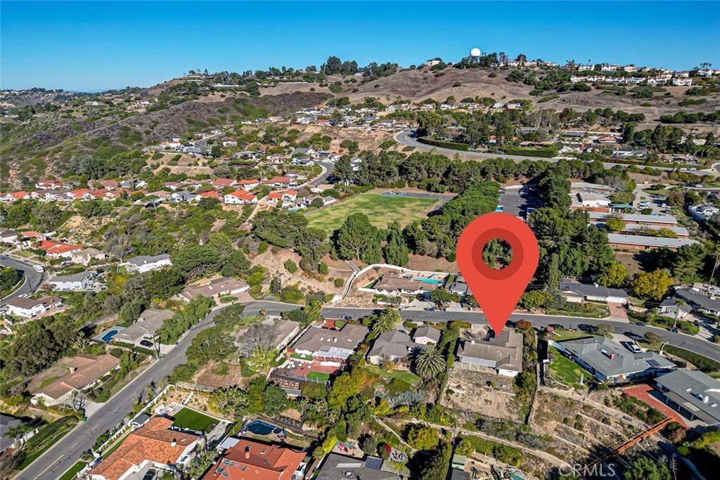 3402 Deluna Drive